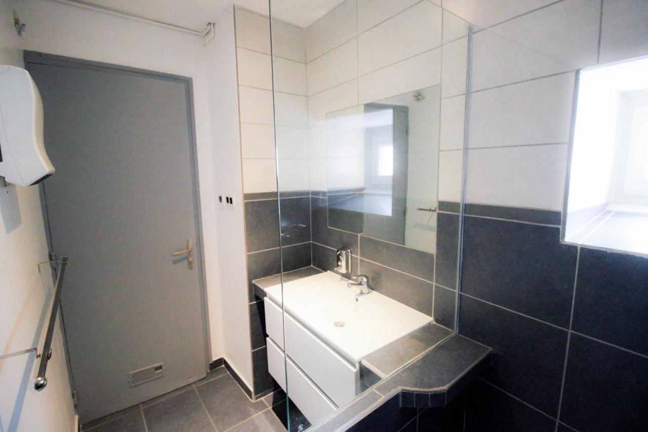 Appartement Calme Et Spacieux, Cite Et Ville A Pied, Wifi, 2 Chambres, 3 Lits Carcassone Exterior photo